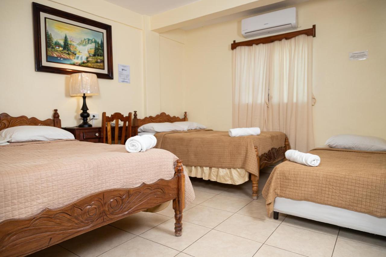 Hotel Internacional Palmerola Комаягуа Екстериор снимка